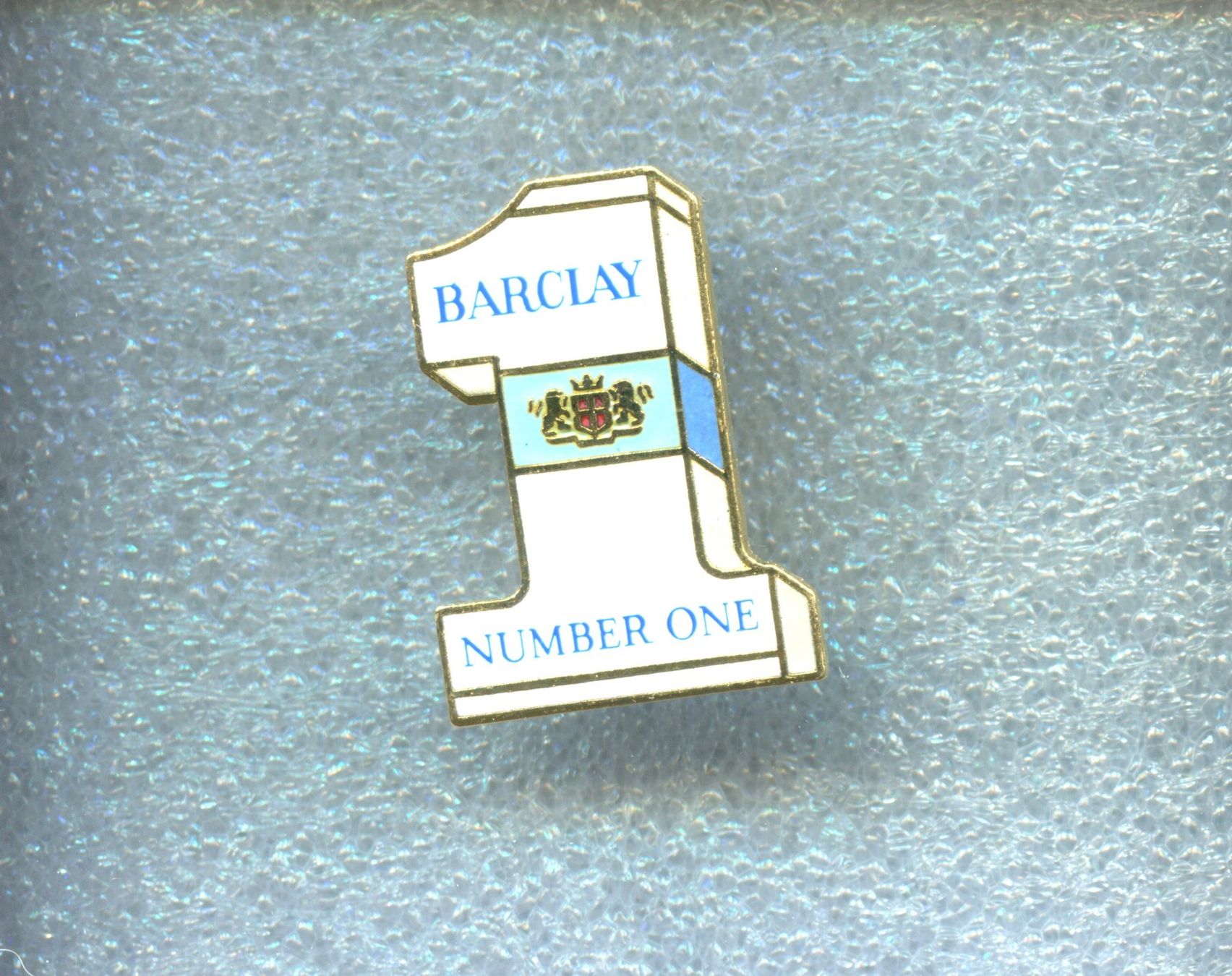 Placchette & Badge: BARCLAY  NUMMER ONE – Usato da Winterthur venduto da Sammleroase