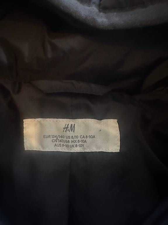 H&M Jacken & Mäntel: Daunenjacke dunkelblau Gr. 134/140 – Gebraucht aus Langnau i. E. von hul_kqv6 1