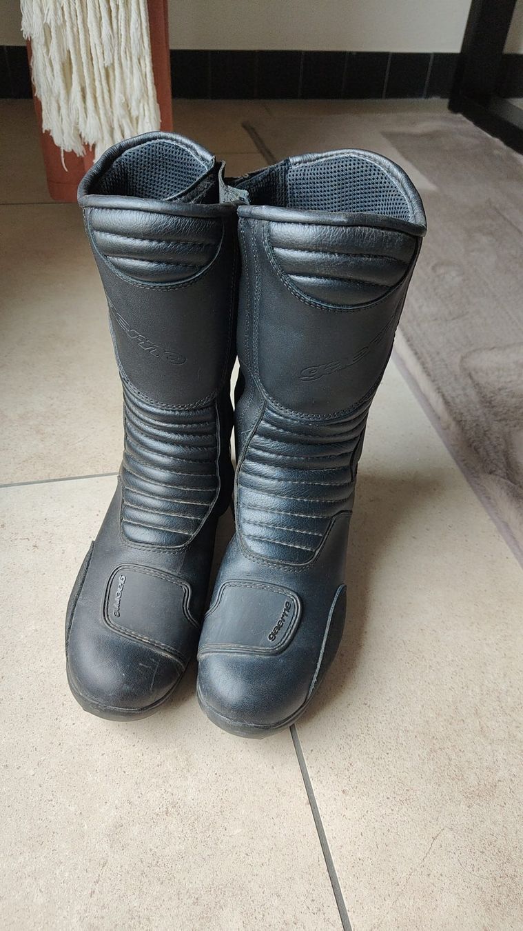 Scarpe da uomo: Motorradstiefel Grösse 38 – Usato da Linden venduto da fab_52xx 1