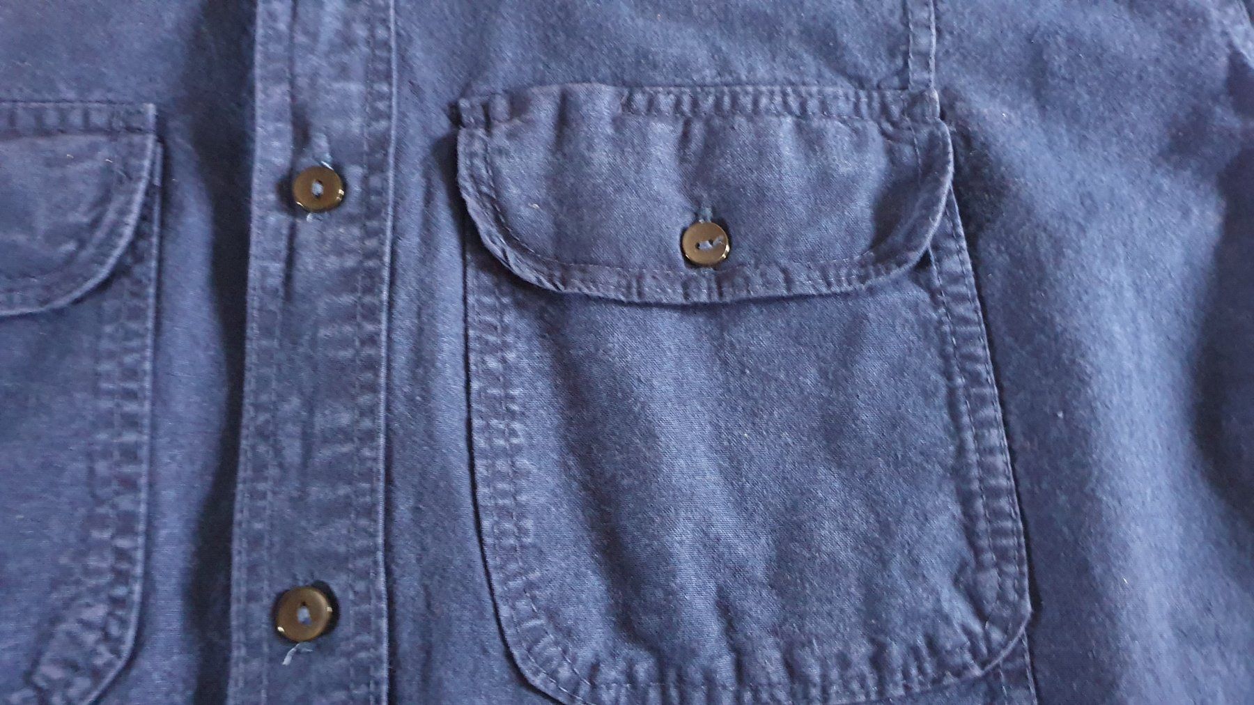 Camicie: schönes kurzarm Jeans Hemd dunkelblau – Usato da Giswil venduto da online-Brockenhaus 4