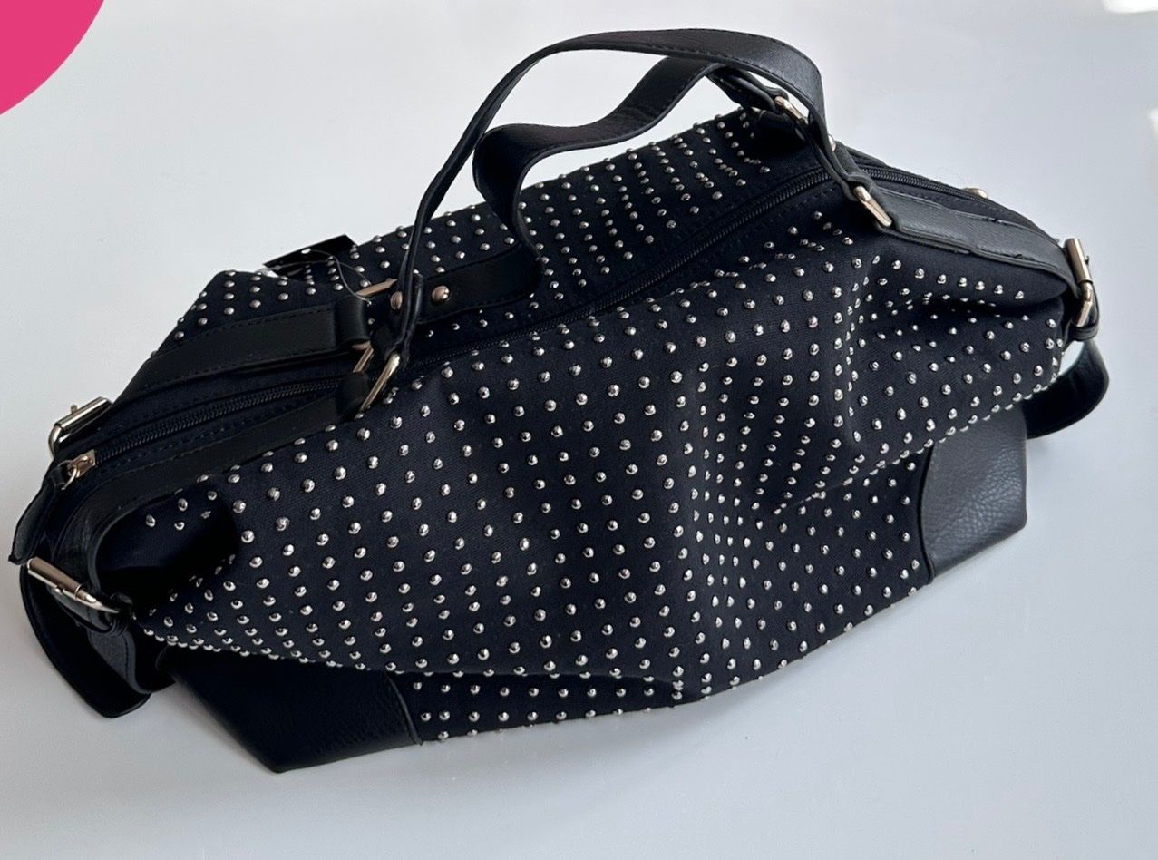 Taschen für Damen: NEU Nieten Handtasche schwarz 50% – Neu und originalverpackt aus Rickenbach b. Wil von sunneschii_ 8