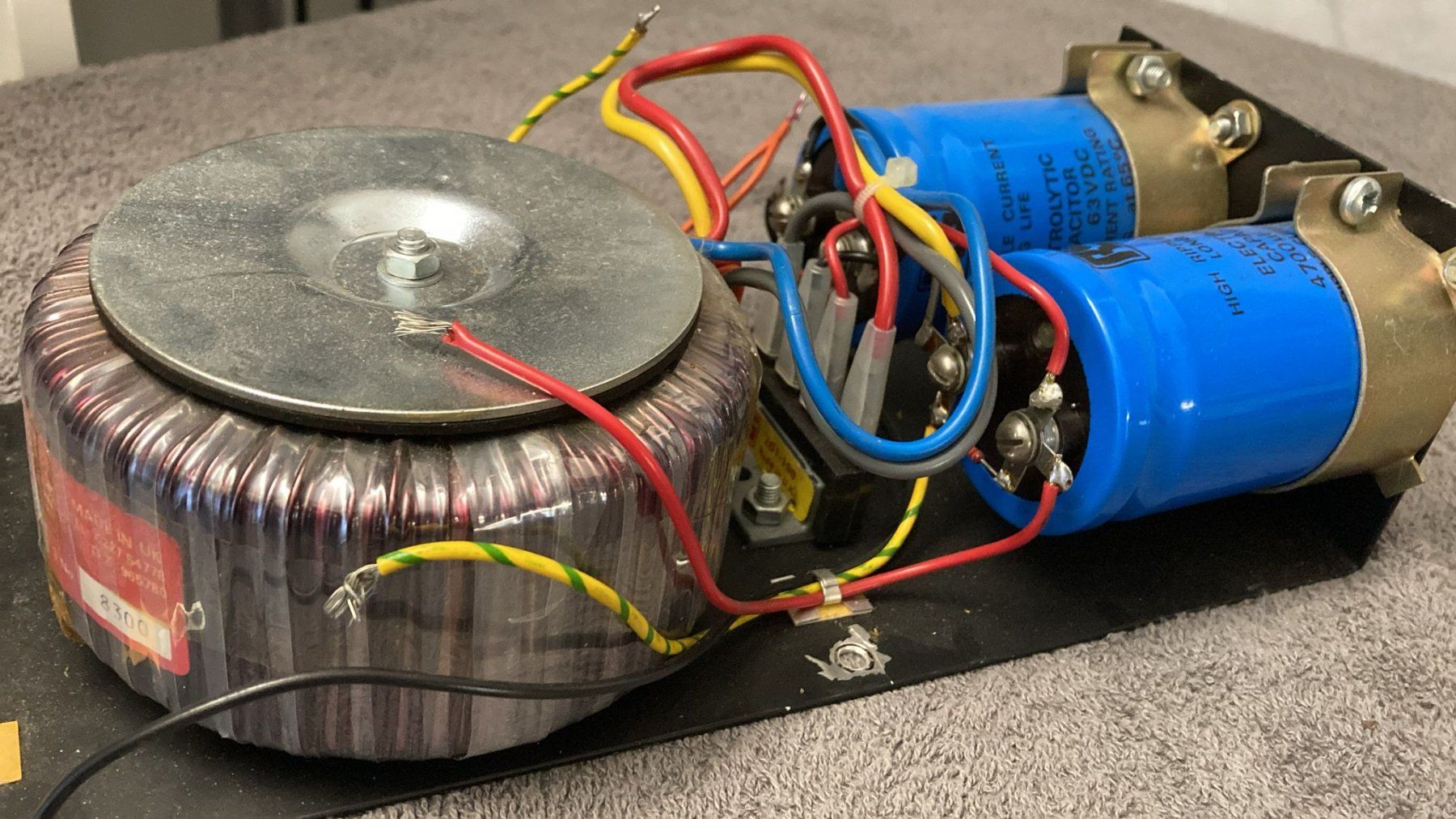Elektronikbauteile: Netzteil – Gebraucht aus Dietikon von Rima57 6