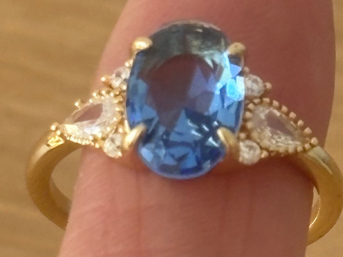 Anelli: Luxus Elegante Gr.19/9 Ring Farbe:  Gold/ blau – Nuovo (secondo la descrizione) da Biel-Bienne venduto da Roserosse13