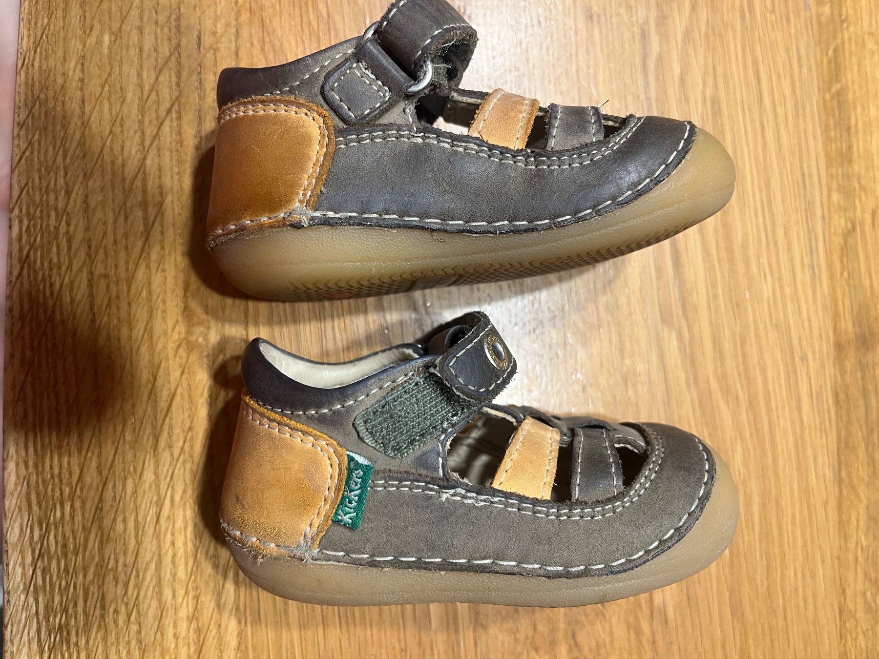 Schuhe für Jungen: Sandales bébé Kickers pointure 19 – Gebraucht aus Estavayer-le-Lac von stelina13 2