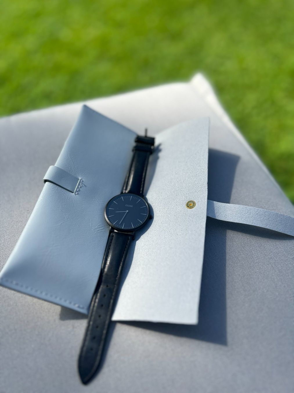 Cluse Orologi: Schwarze Cluse Uhr mit Etui – Usato da Wallisellen venduto da Val1990 3