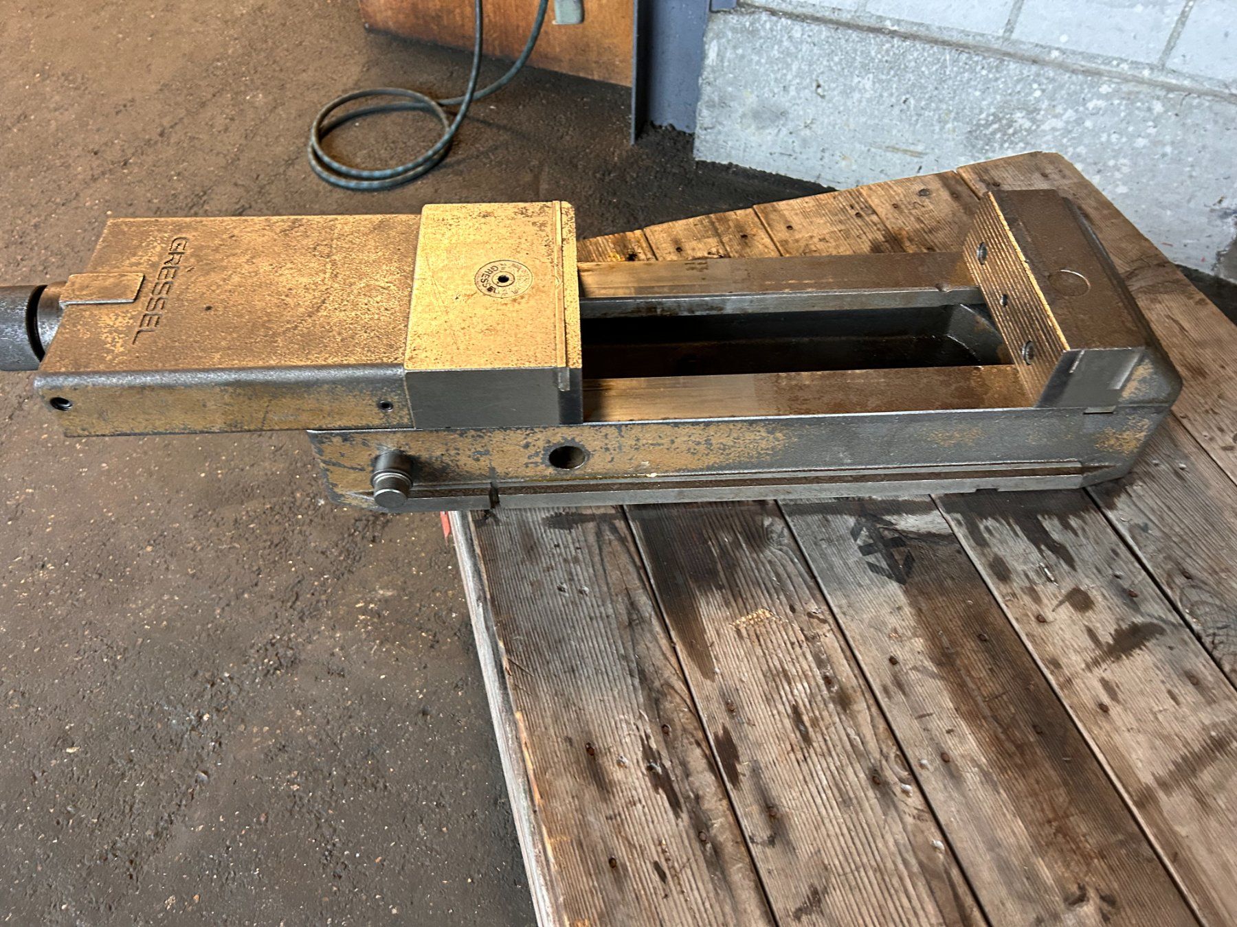 Tutte le macchine: Gressel 200 Spanner gross – Usato da Münchenstein venduto da fransch 1