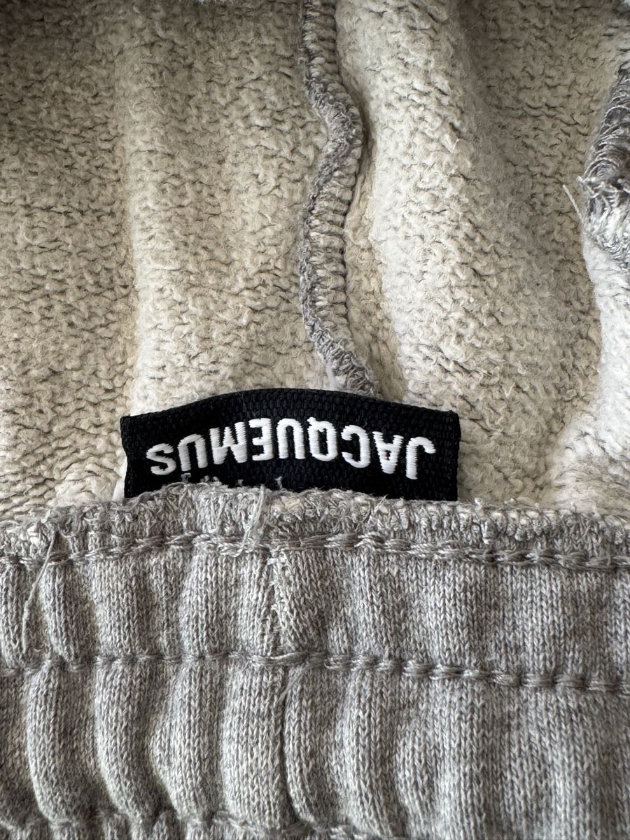 Jacquemus Pantalons: Jogging gris Jacquemus  – D'occasion à Genève par pre_9tyc 3