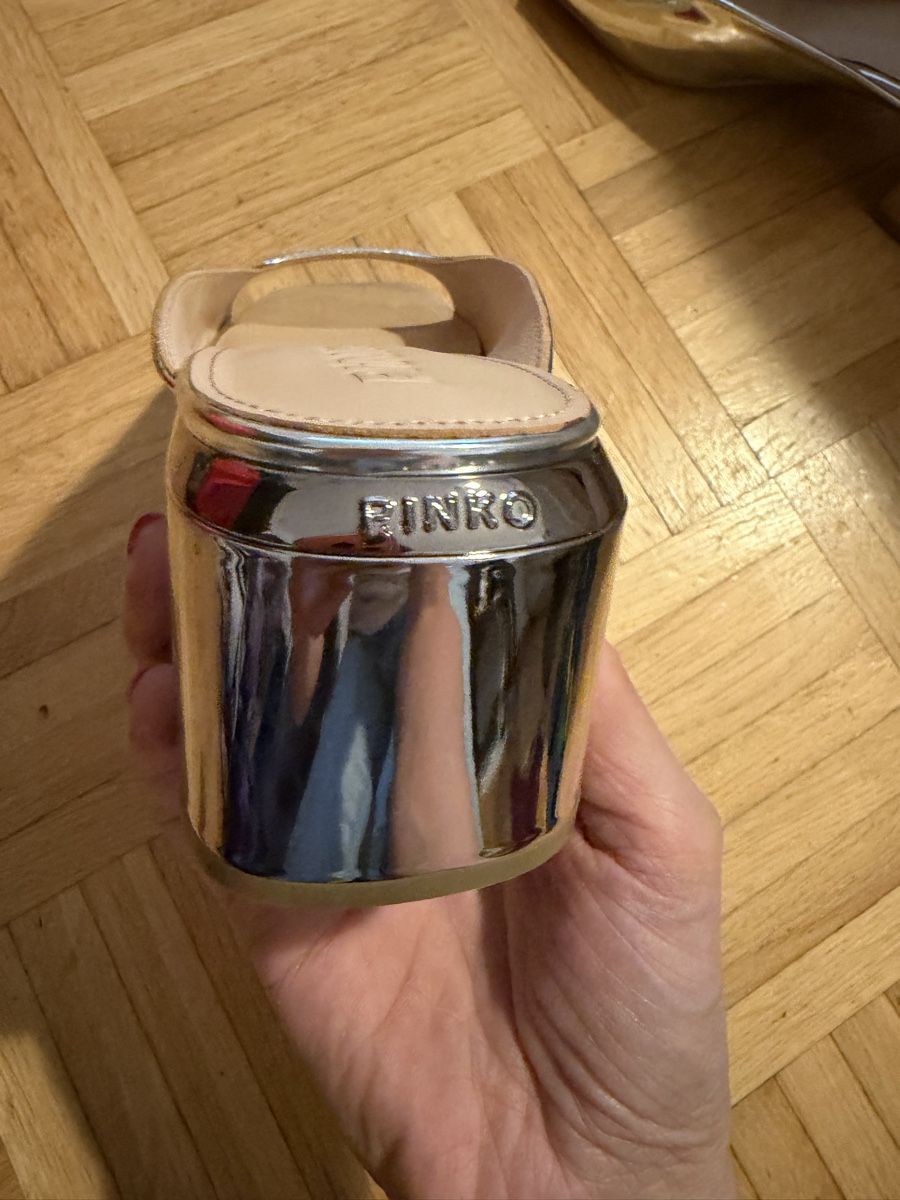 Pinko Scarpe da donna: Pinko Kai Silver Sandals 39 NEW!!! – Nuovo e nell'imballaggio originale da Basel venduto da Dencag 3