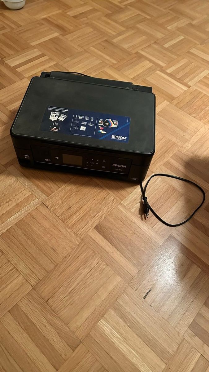 Epson Imprimantes: Drucker Epson XP-2100 Multifunktionsdrucker guter Zustand – Neuf avec emballage d'origine à Ostermundigen par agn_mh9r