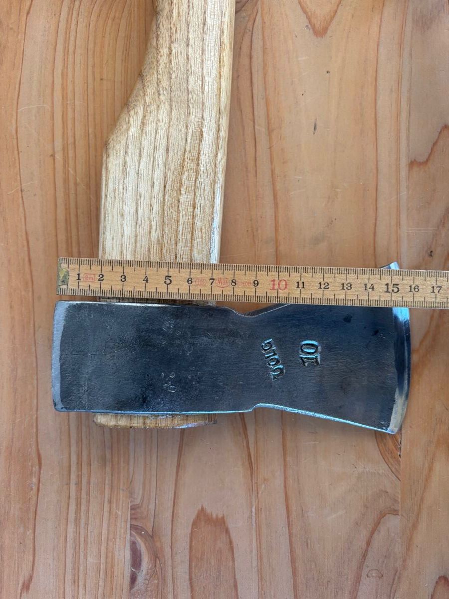 Tutti gli attrezzi: Beil Volg – Usato da Oberdorf NW venduto da flufra 6