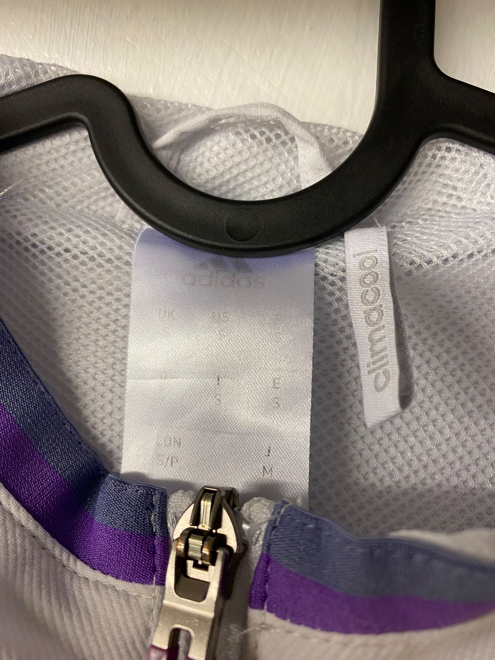 Adidas Giacche: Veste authentique Real Madrid Taille S – Usato da Rossemaison venduto da Carduelis 5