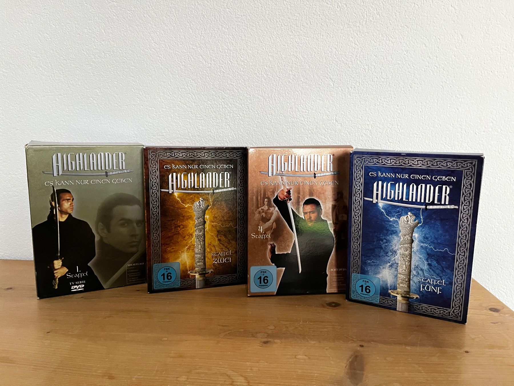 Tous les DVDs: DVD - Highlander - komplette Serie – D'occasion à Bassersdorf par McRob00
