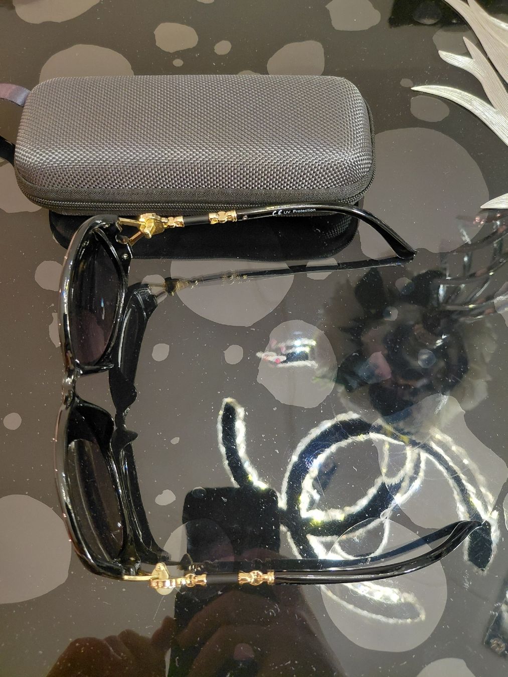 Brillen & Gläser: Sonnenbrille  – Neu (gemäss Beschreibung) aus Niederbipp von cra_9xqn 2