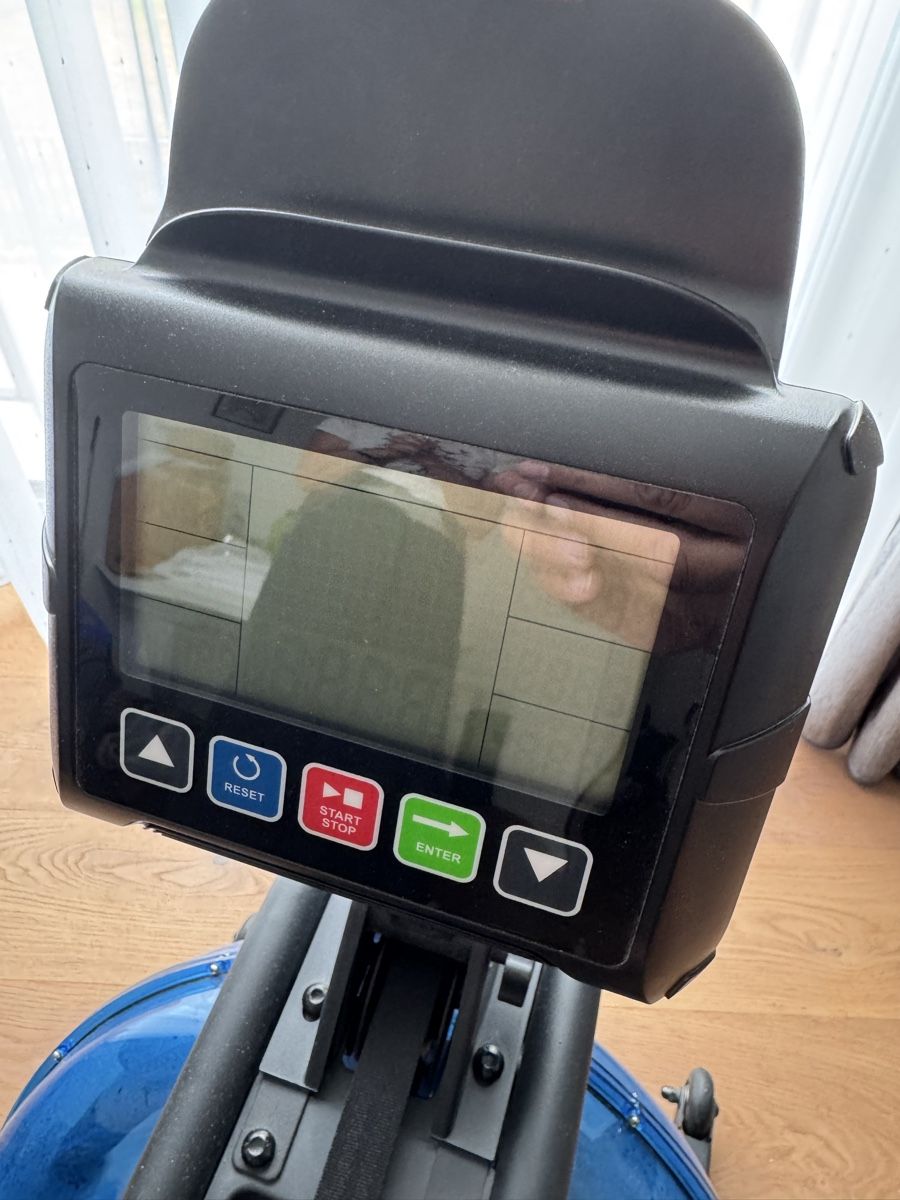 Maxxus Hometrainer: Wasserrudergerät Maxxus Oxford AXR Rudergerät – Usato da Weinfelden venduto da Bong2 4