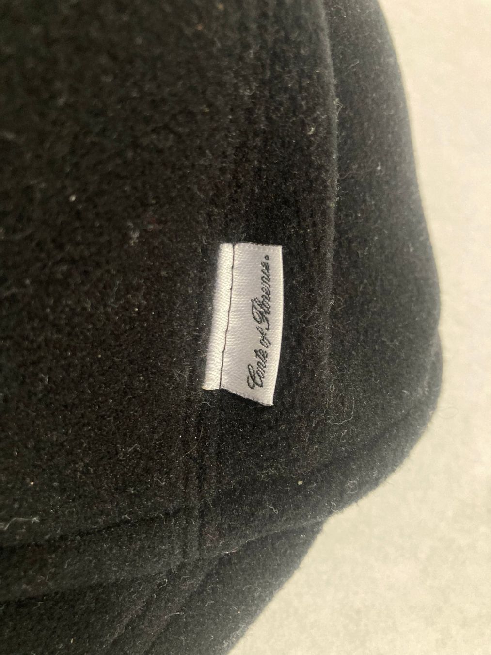 Copricapi, berretti & cappellini: Compte de Florence fleece Mütze – Usato da Zürich venduto da le_souk 2