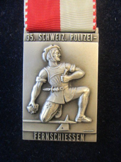 Medaglie: 35. Schweizerisches Polizeifernschiessen Basellandschaf 1979 – Usato da Luzern venduto da Horoskop1 1