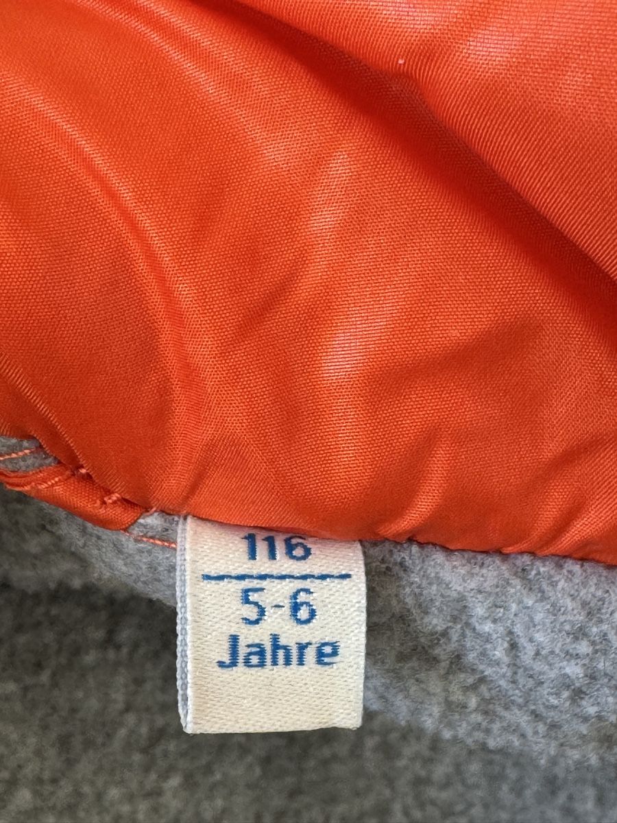 Sonstige Jungenkleidung: Steppweste Grösse 116 – Gebraucht aus Basel von spassbremse 2