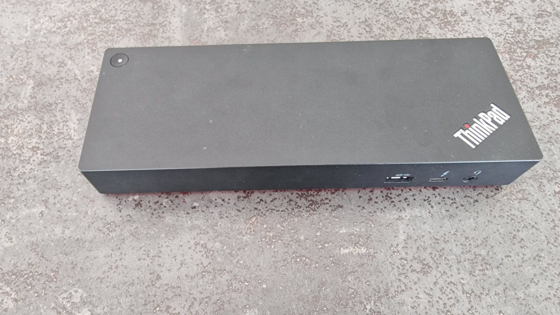 Lenovo Docking station: Lenovo Dockingstation – Usato da Breitenbach venduto da Gluj