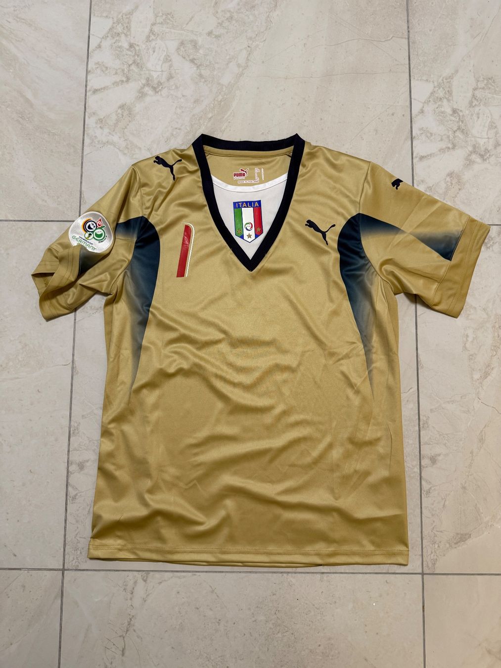 Maillots de corps & Pantalons: Italien Trikot, Buffon #1 – Neuf (Voir description) à Bronschhofen par leo_99hp
