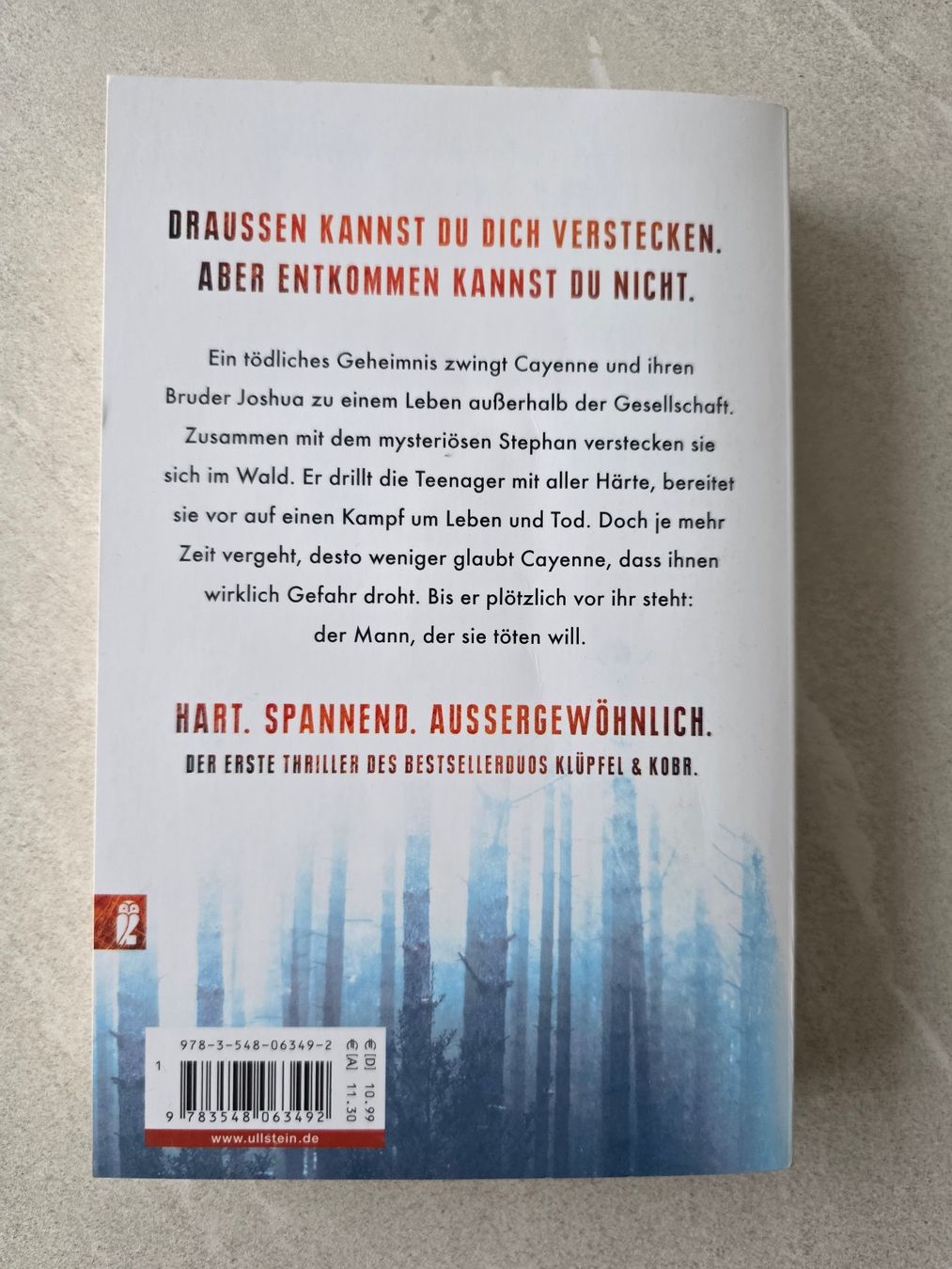 Bücher: Völker Klüpfel / Michael Kobr - Draussen – Gebraucht aus Kaiseraugst von Haubitz60 1