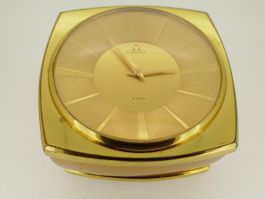 Seltene OMEGA Tischuhr 8,5 x 8,5 cm 4,5 cm hoch