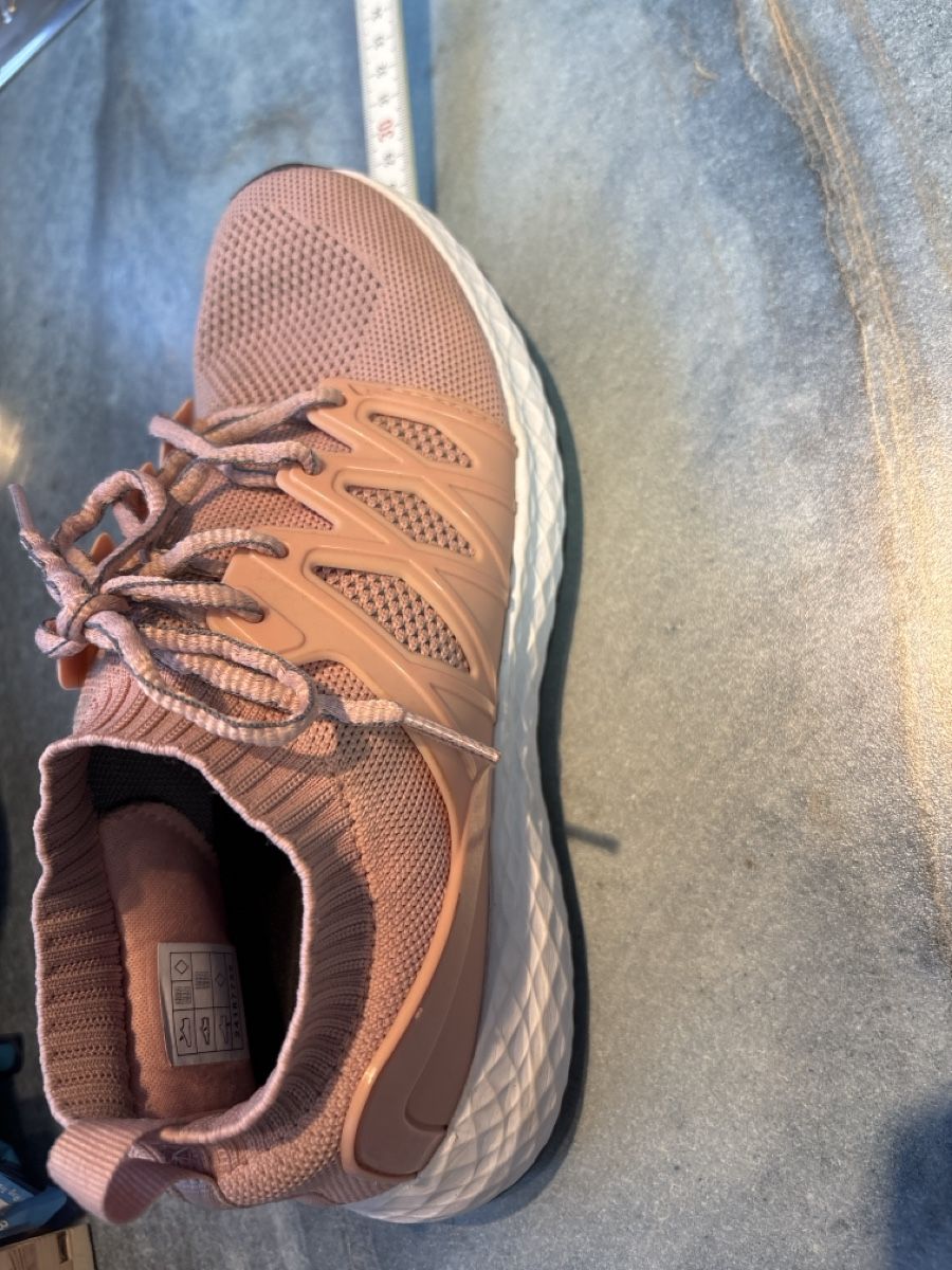 Scarpe da donna: Rosa Schuh – Usato da Kesswil venduto da Branca-01 9
