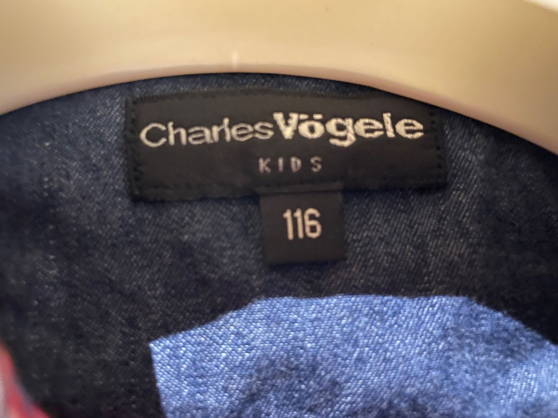 Hemden, T-Shirts & Polos: Langarm-Hemd von Charles Vögele Grösse 116 – Gebraucht aus Pfäffikon ZH von rue78 2