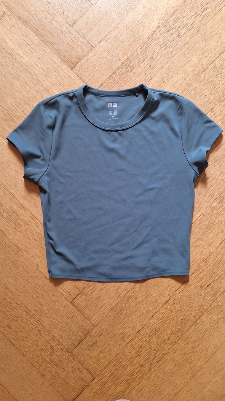 Uniqlo T-Shirts: Sport Shirt Uniqlo – Gebraucht aus Bern von Mirja1992