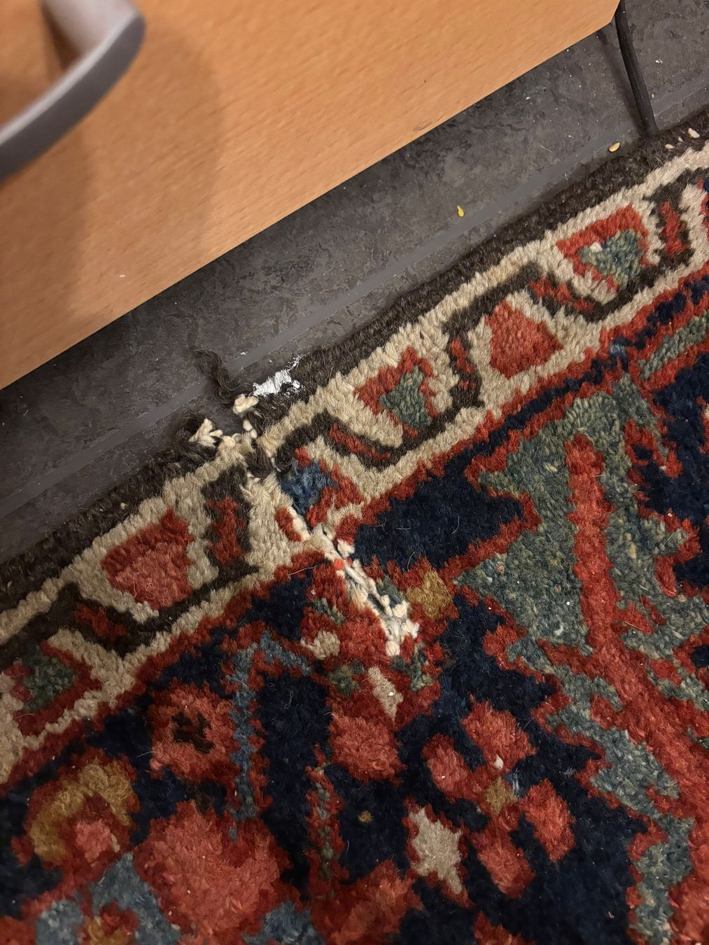 Tappeti: Alter, antiker Teppich – Usato da Arni AG venduto da Ivoma 3