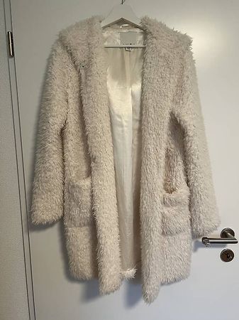 Flauschiger Mantel winterweiss Gr. 38