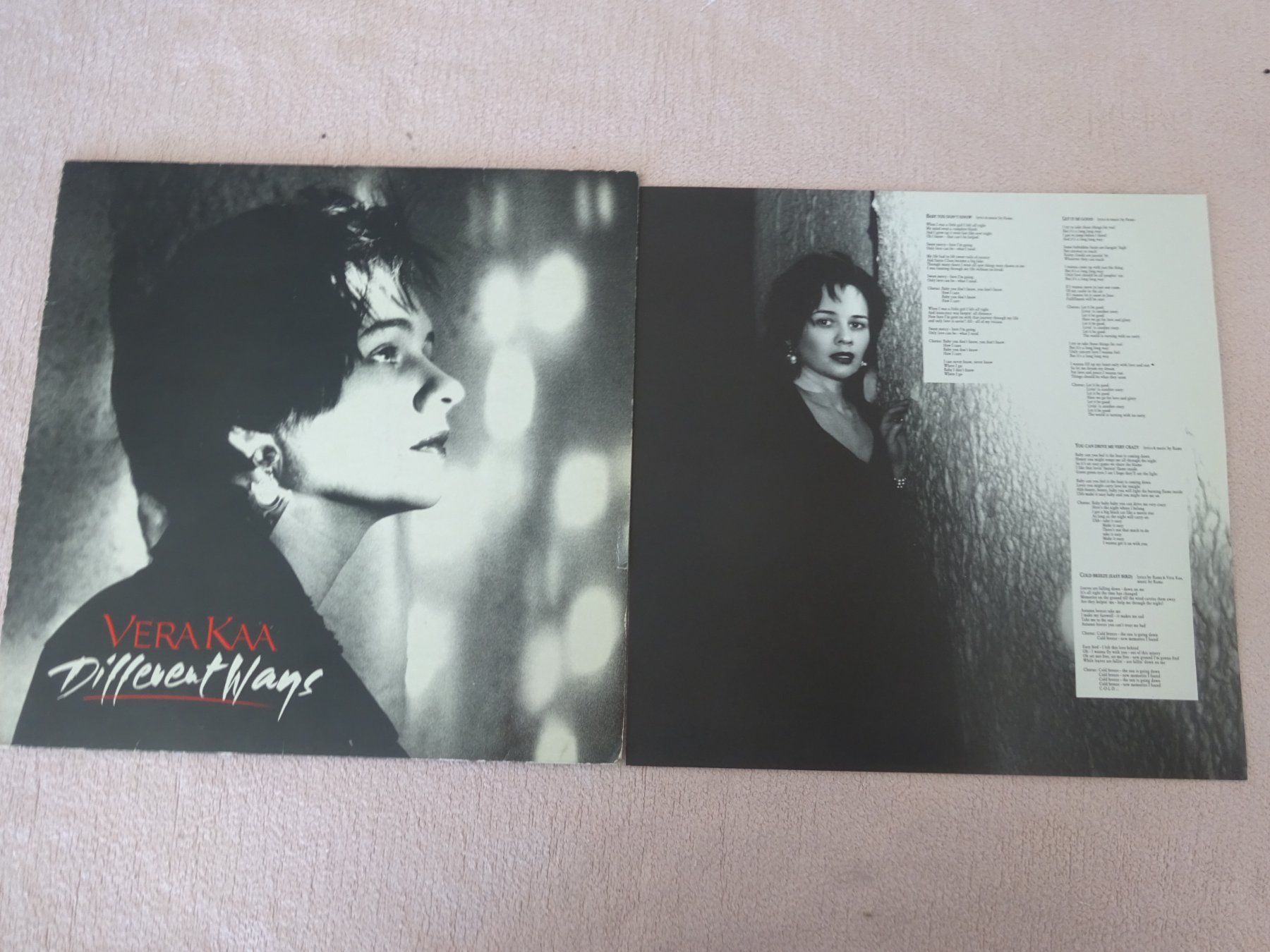 Dischi in vinile: VERA KAA ** DIFFERENT WAYS – Usato da Luzern venduto da xrayspex99 3