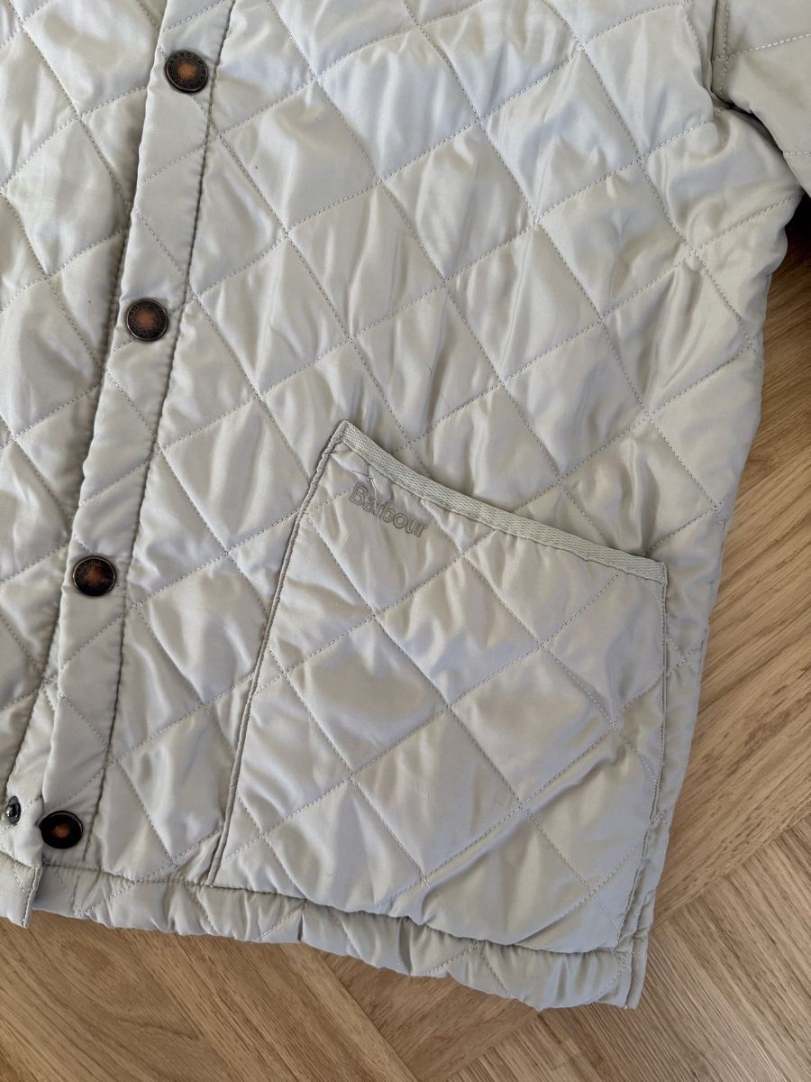 Barbour Giacche: Barbour Quilted Jacket Light Beige Size M - Great Condition! – Usato da Zürich venduto da max_9ym2 1