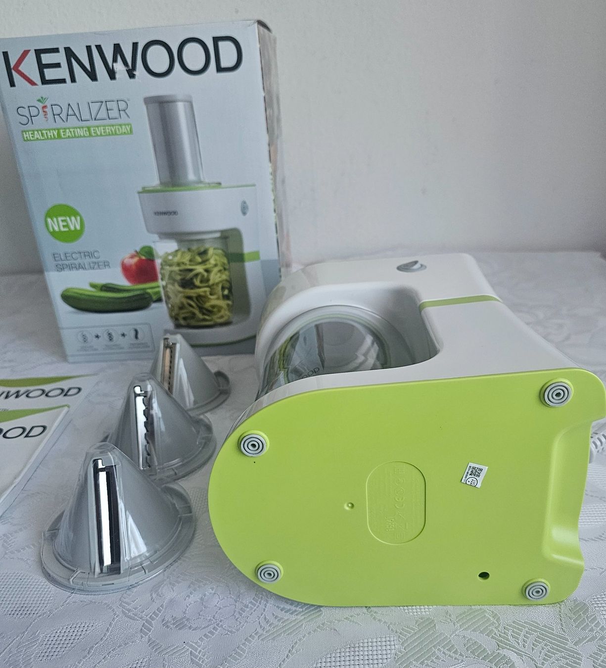 Kenwood Elettrodomestici da cucina: Kenwood FGP200WG Spiralschneider – Usato da Bronschhofen venduto da Xena37 6
