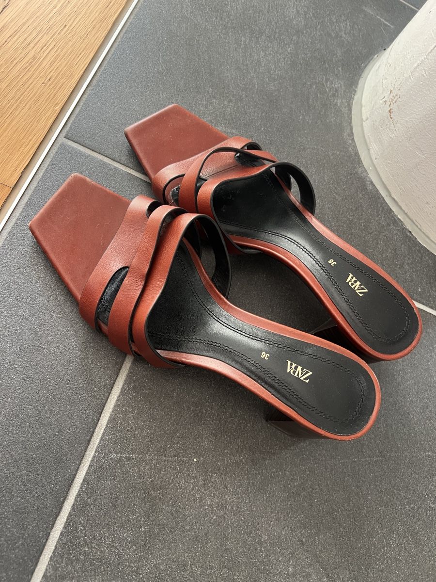 Zara Damenschuhe: Zara Sandals  – Gebraucht aus Winterthur von lib_f95w 2