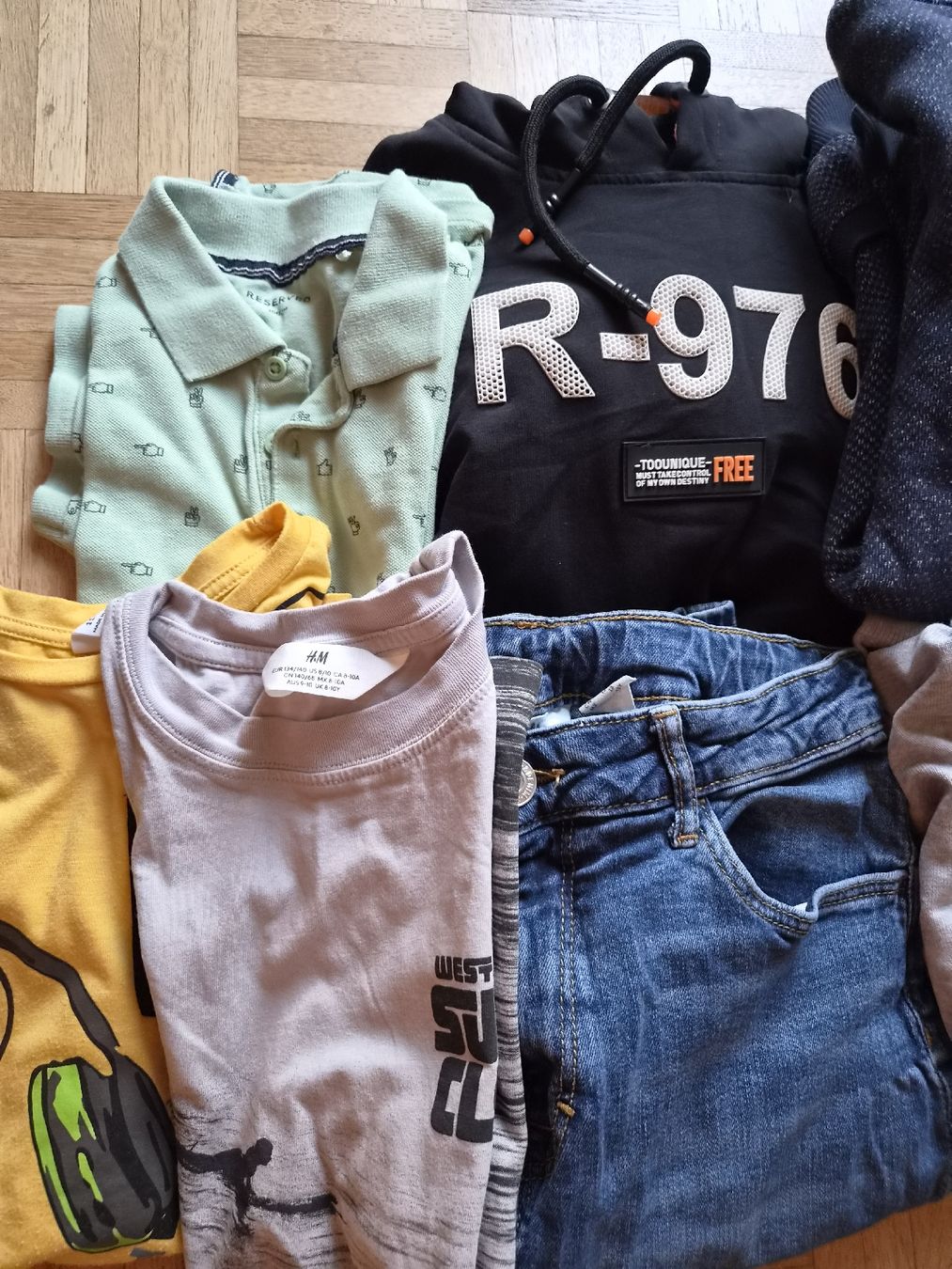 Lotti & Set di vestiti: kleiderpaket – Usato da Zürich venduto da mihajlo12 2