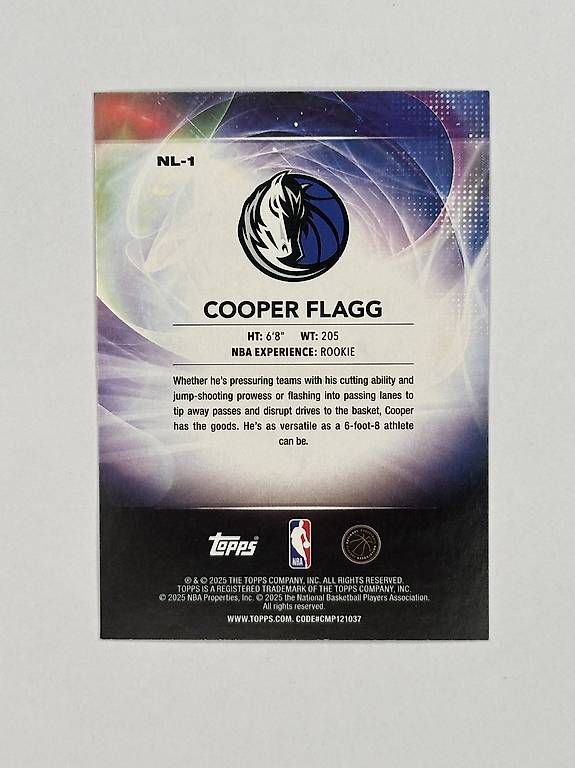 Cartes à collectionner: Topps - No Limit Cooper Flagg #NL-1 Green Rainbow – D'occasion à Walliswil b.Wangen par Swiss-Trading-Bros 2