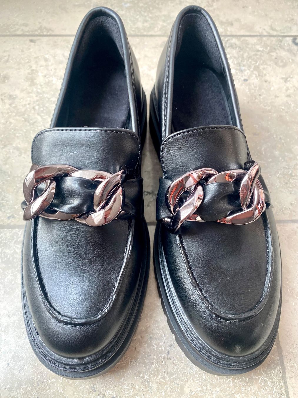 Scarpe da donna: Halbschuhe Brogue Schwarz Grösse 36 – Nuovo (secondo la descrizione) da Zürich venduto da Annavictoria18 7