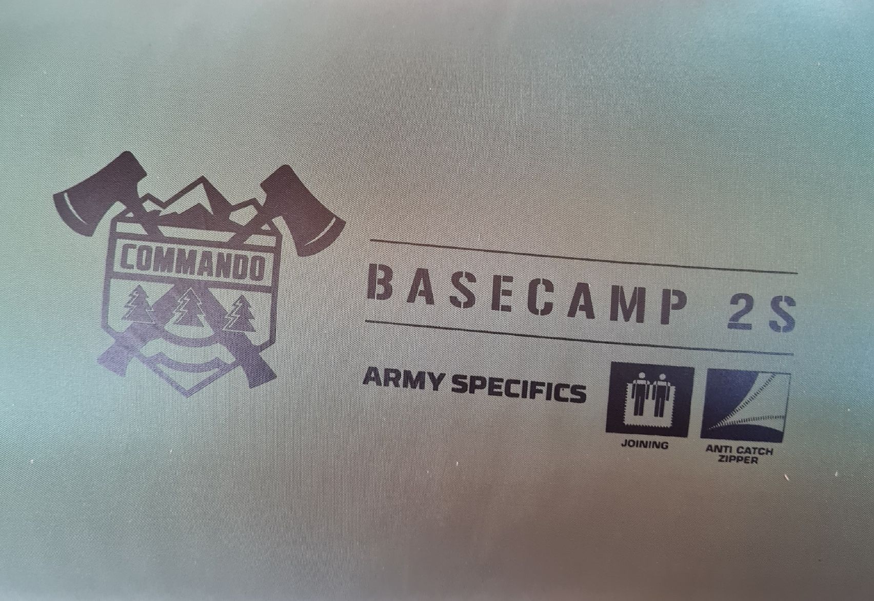 Sacchi a pelo: Schlafsack Commando Basecamp 2S Oliv Grüen - neu – Nuovo e nell'imballaggio originale da Maur venduto da Tashi010 1