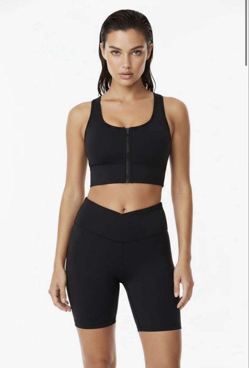 Top: Alpha Coutures Sport BH – Nuovo (secondo la descrizione) da Winterthur venduto da GloSte08 2