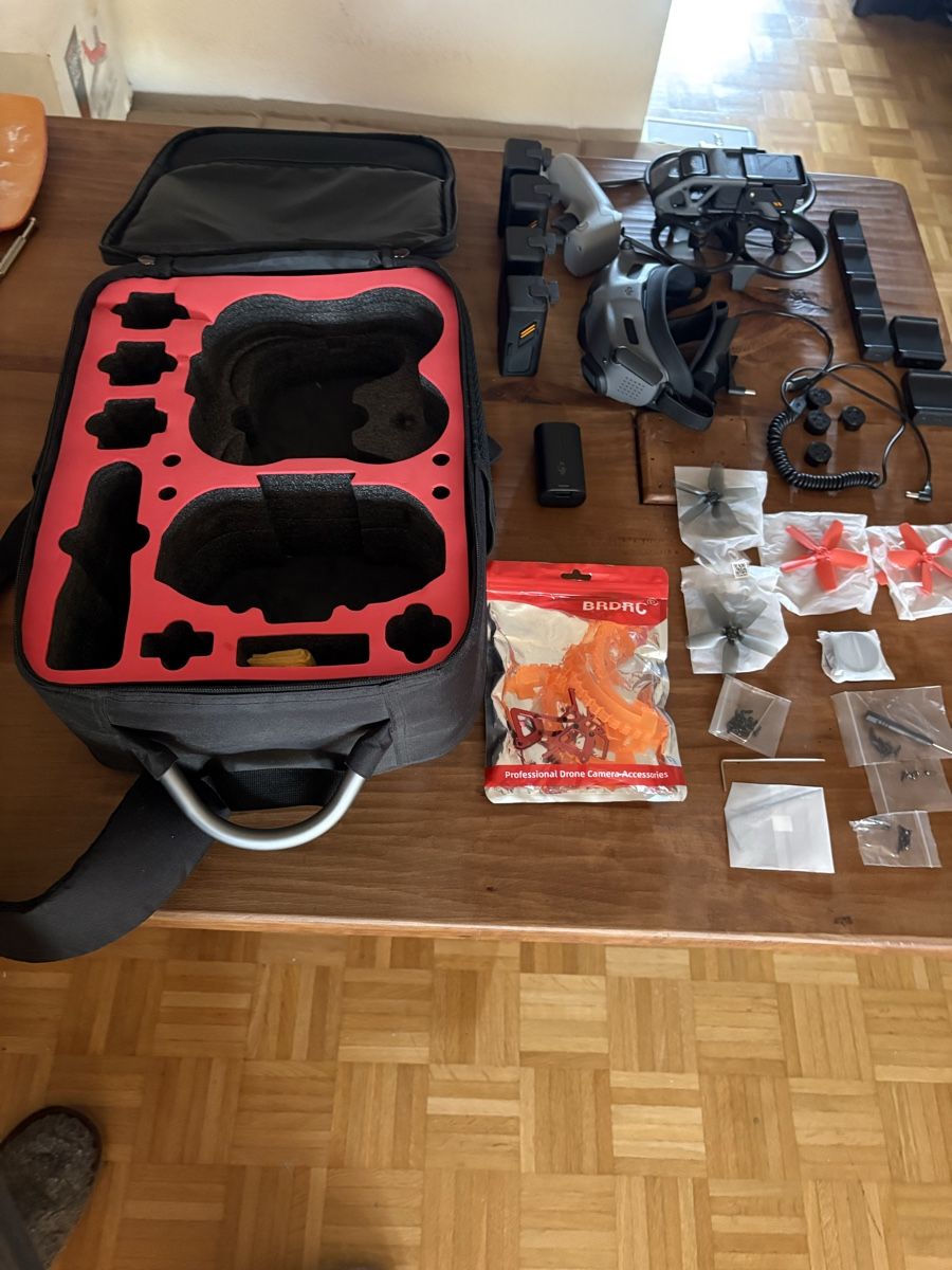 DJI Modellismo RC: DJI avata 1 FPV Drone  als fly more set – Usato da Effretikon venduto da CH1862 1