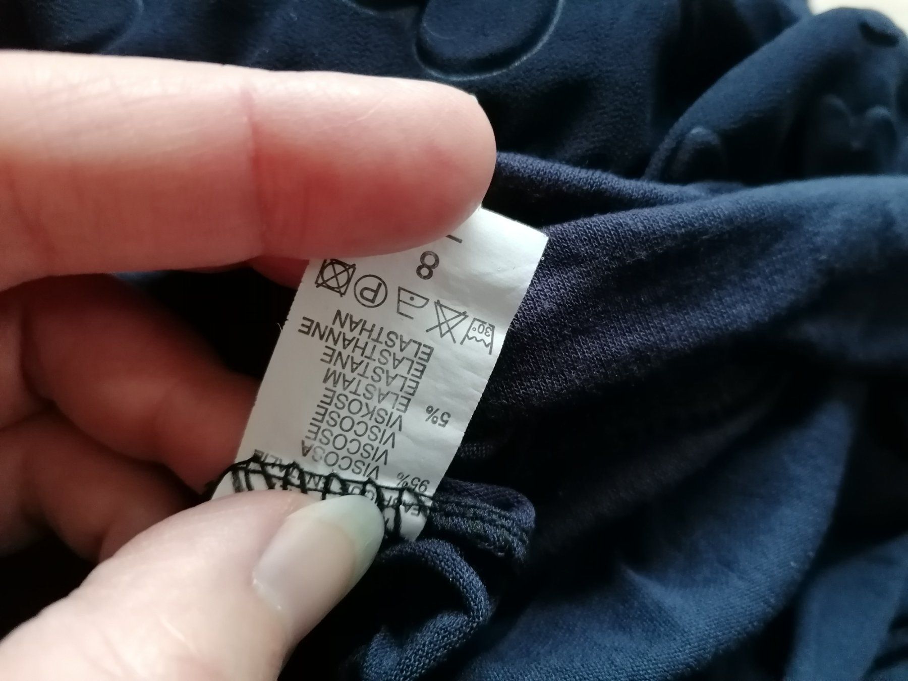 Top: Top ca. Gr. 38 – Usato da Büttikon AG venduto da Amineah 2