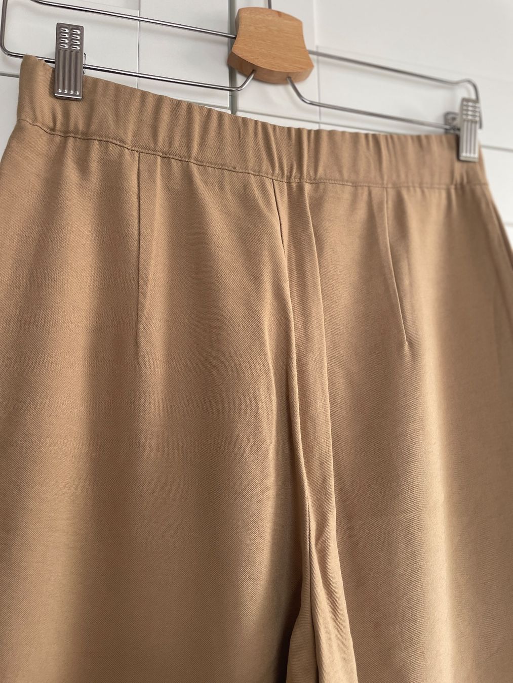 Pantaloni: Damenhose Beige Gr. S – Usato da Lützelflüh-Goldbach venduto da Christian1980 2