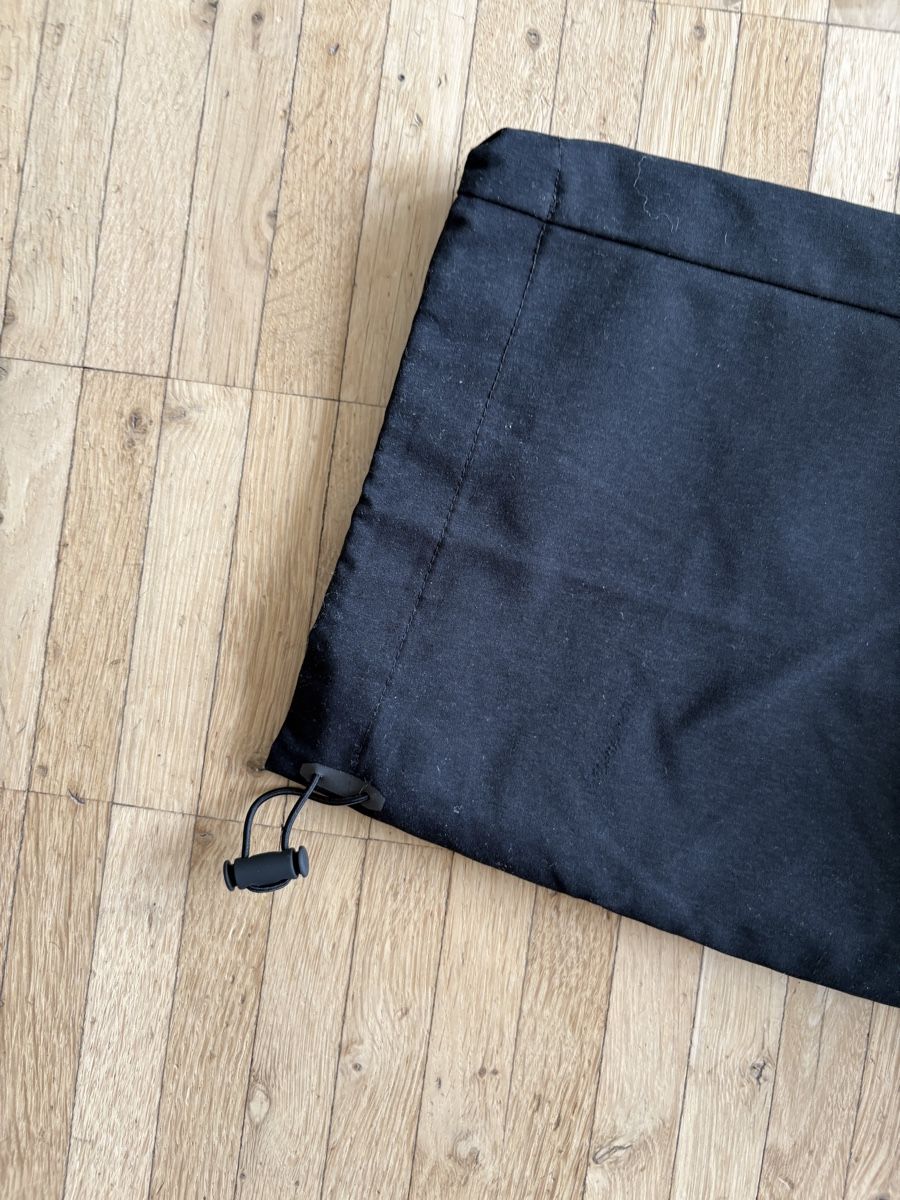 Pantaloni: ON run on clouds explorer pants – Usato da Rombach venduto da akiromay 1