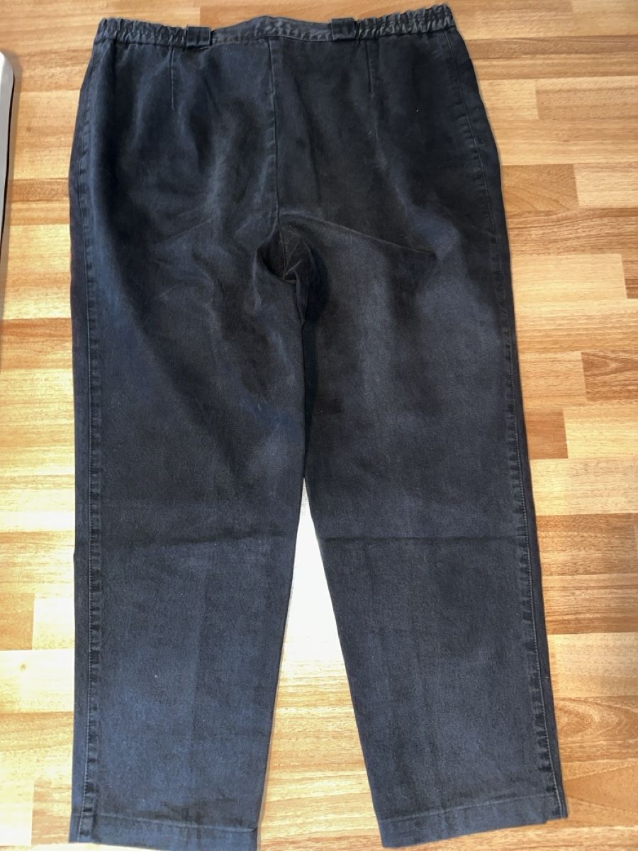 Jeans: Gardeur Damenhose, Gr. 46, schwarz – Usato da Wald AR venduto da sar_x867 3