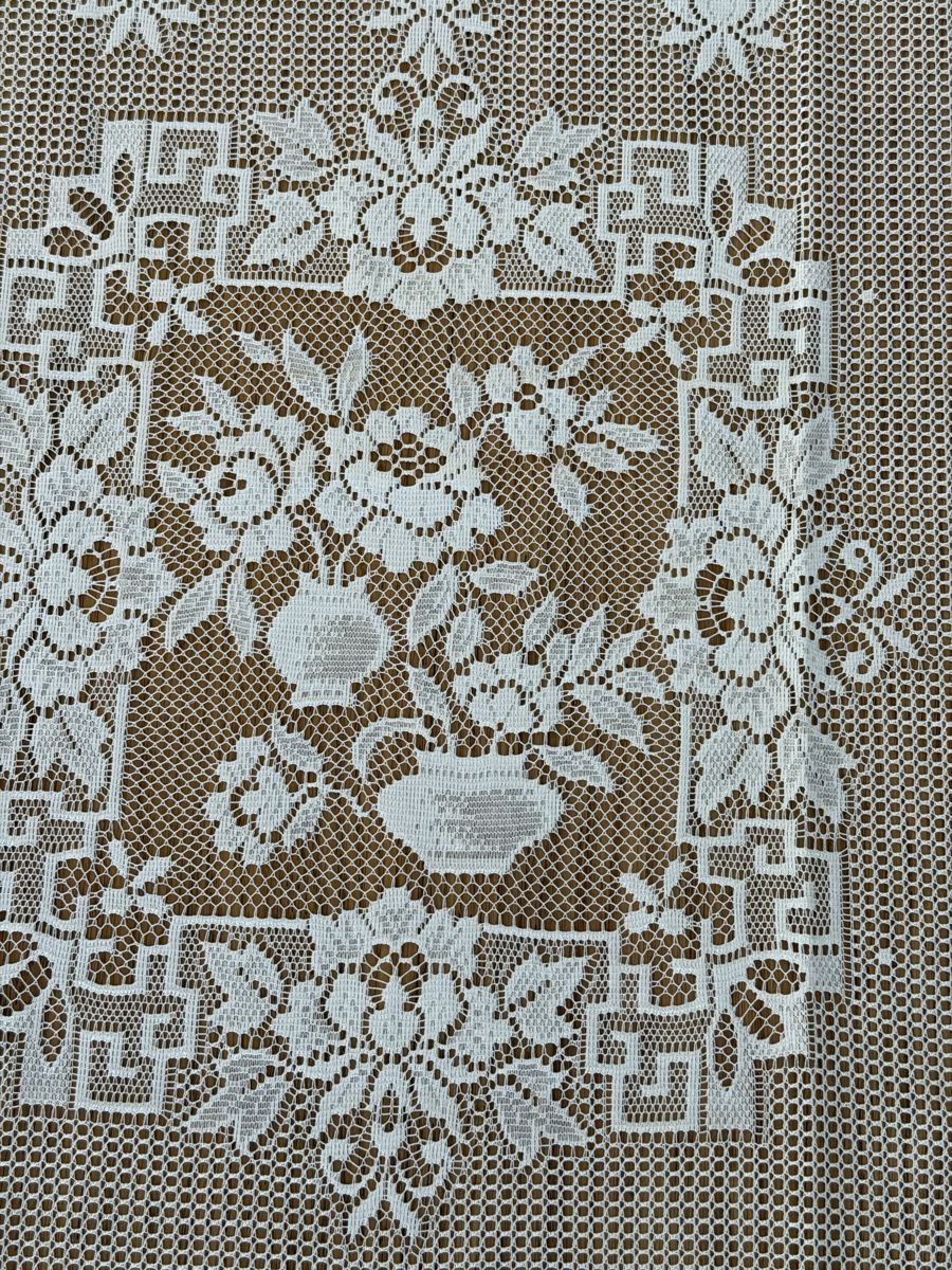 Tessuti: Spitzenstoff weiss mit Blumenmuster neu – Nuovo (secondo la descrizione) da Winterthur venduto da tat_ky5h 3