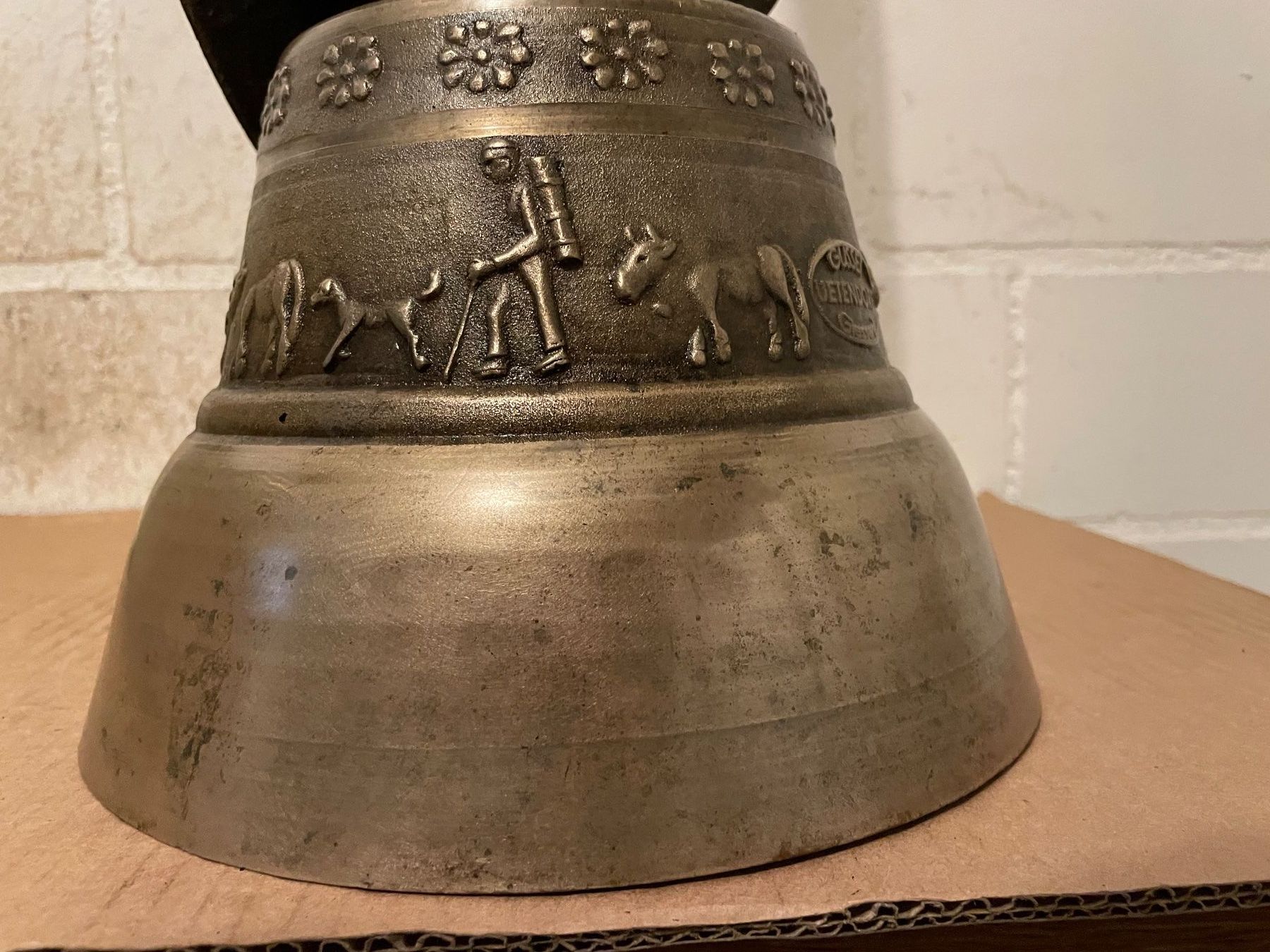 Campanacci mucche: Alte Gusset - Glocke ab 1.00 Fr. – Usato da Birrhard venduto da magisto52 6
