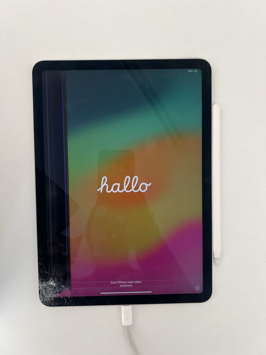 Apple Tablet PC: I pad Air – Usato da Zürich venduto da hannah.liaaa