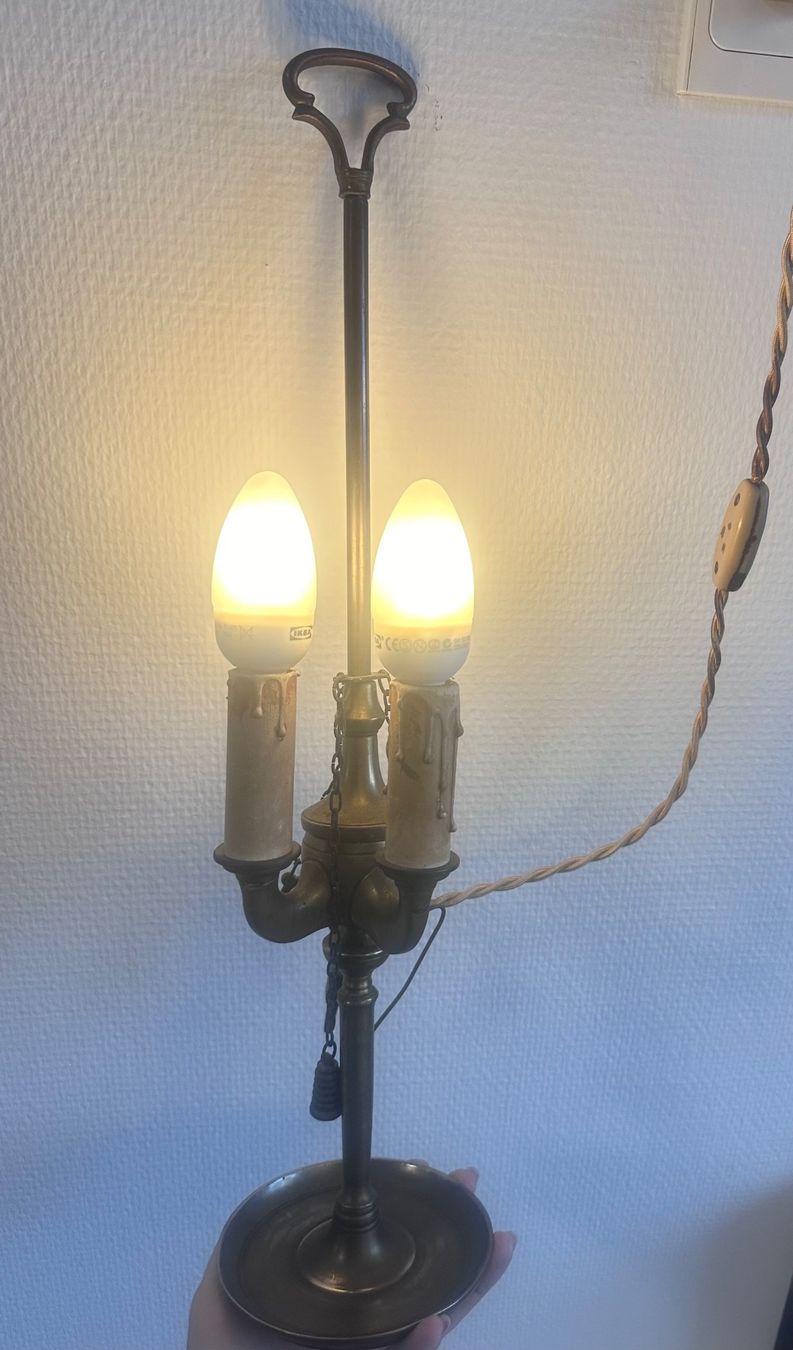 Lampade: Florentiner Lampe mit zwei Leuchten, Messing – Usato da Rickenbach b. Wil venduto da sunneschii_ 2