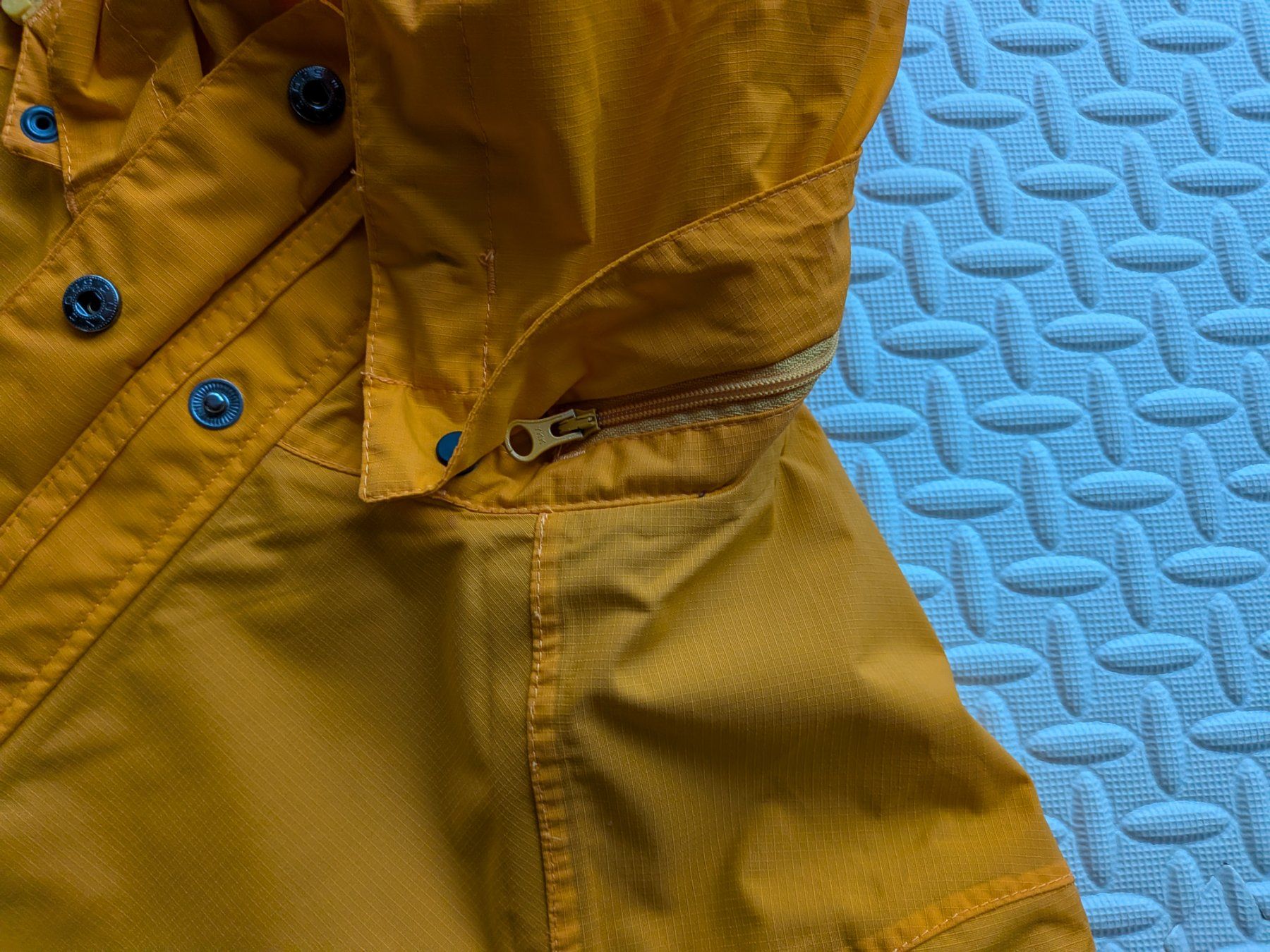 Giacche: Regenjacke Gr.S – Nuovo (secondo la descrizione) da Altdorf UR venduto da Brandli 8