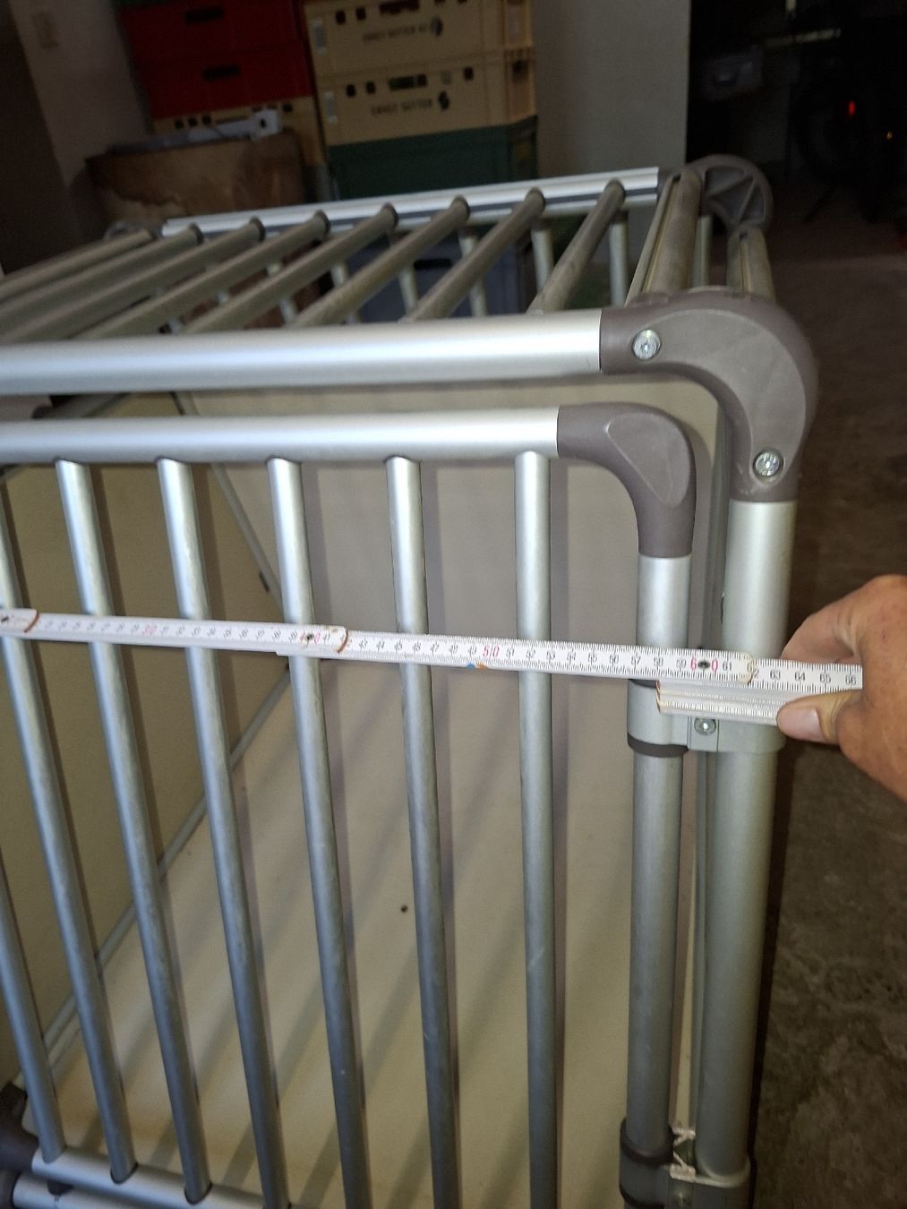 Cages, transport & sécurité: Hundebox – D'occasion à Nenzlingen par LackP 1